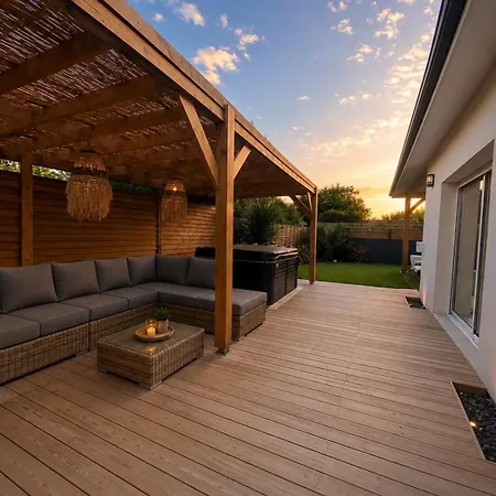 With Jacuzzi In Bassin D'arcachon, 15 Min From Pilat Βίλα Biganos
