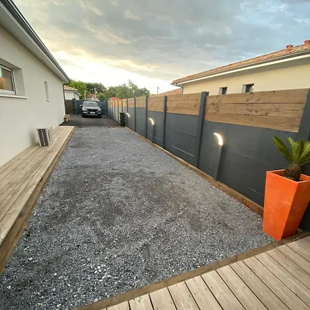 With Jacuzzi In Bassin D'arcachon, 15 Min From Pilat Villa Biganos